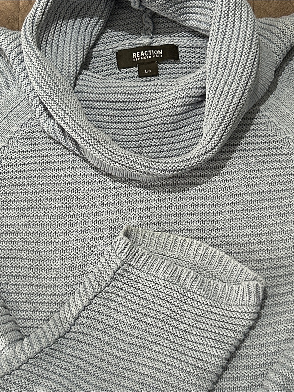 Reaction Kenneth Cole Light Blue Turtleneck/Cowl Sweater size L
